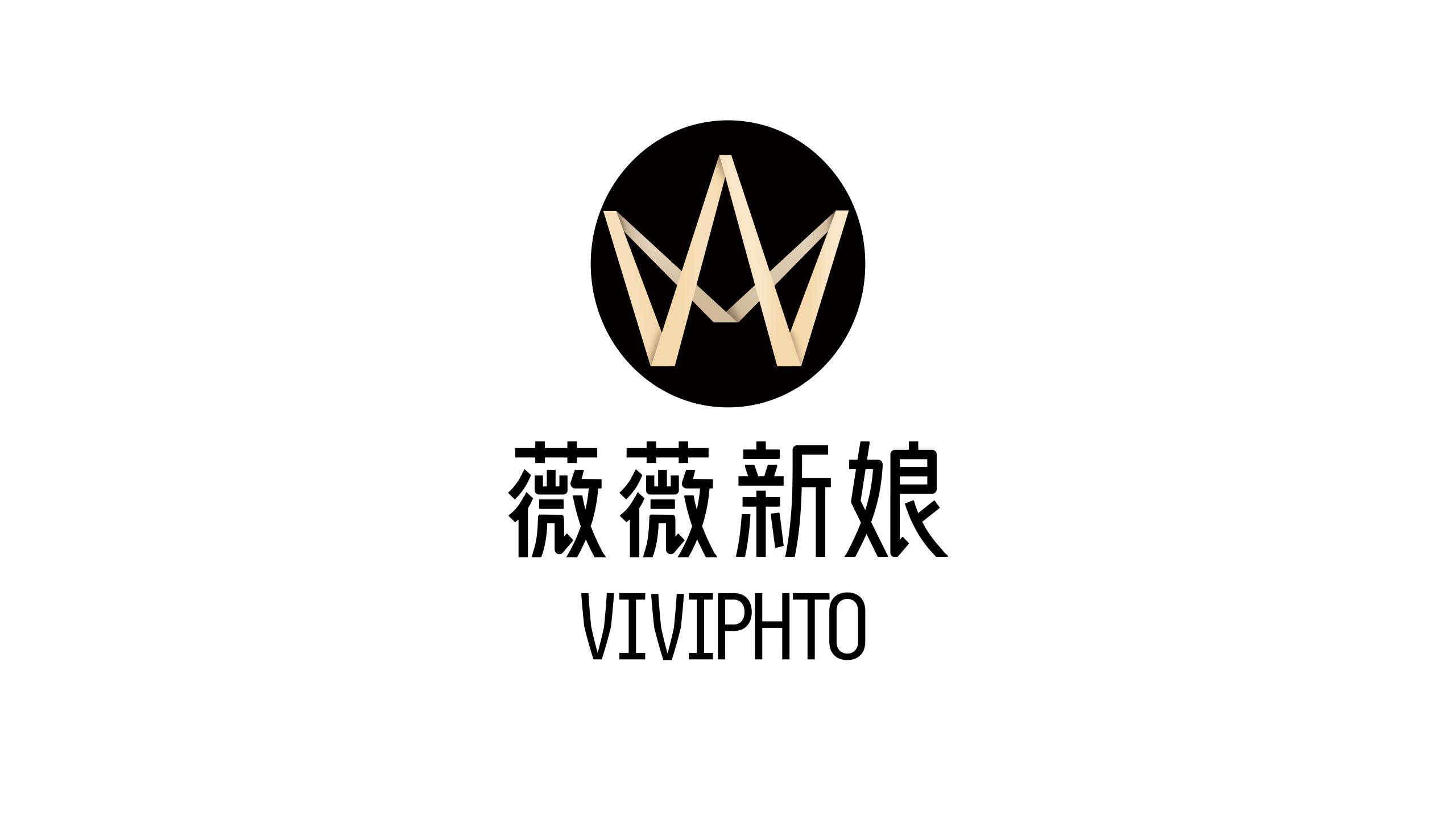 ?？谵鞭毙履? />
<p>我們致力于服務(wù)和品質(zhì)，憑著過硬的師資力量和團(tuán)隊合作精神，努力為每一對新人打造最完美的婚紗照。今年我們技術(shù)老師又研發(fā)了很多最新潮流拍攝風(fēng)格，新增了2個大型實景拍攝基地，拍攝內(nèi)外景一站式攝影基地，拍攝過程中老師全程一對一跟蹤服務(wù)，拍一套現(xiàn)場看一套，不滿意無條件重拍。公司承諾每一對新人拍攝過程中絕無任何隱形消費，后期所有產(chǎn)品終身承保。追求時尚個性自然為主，一直是本地時尚的領(lǐng)跑者。</p>
<h3>9、韓潮匠范QUEEN</h3>
<img  width=